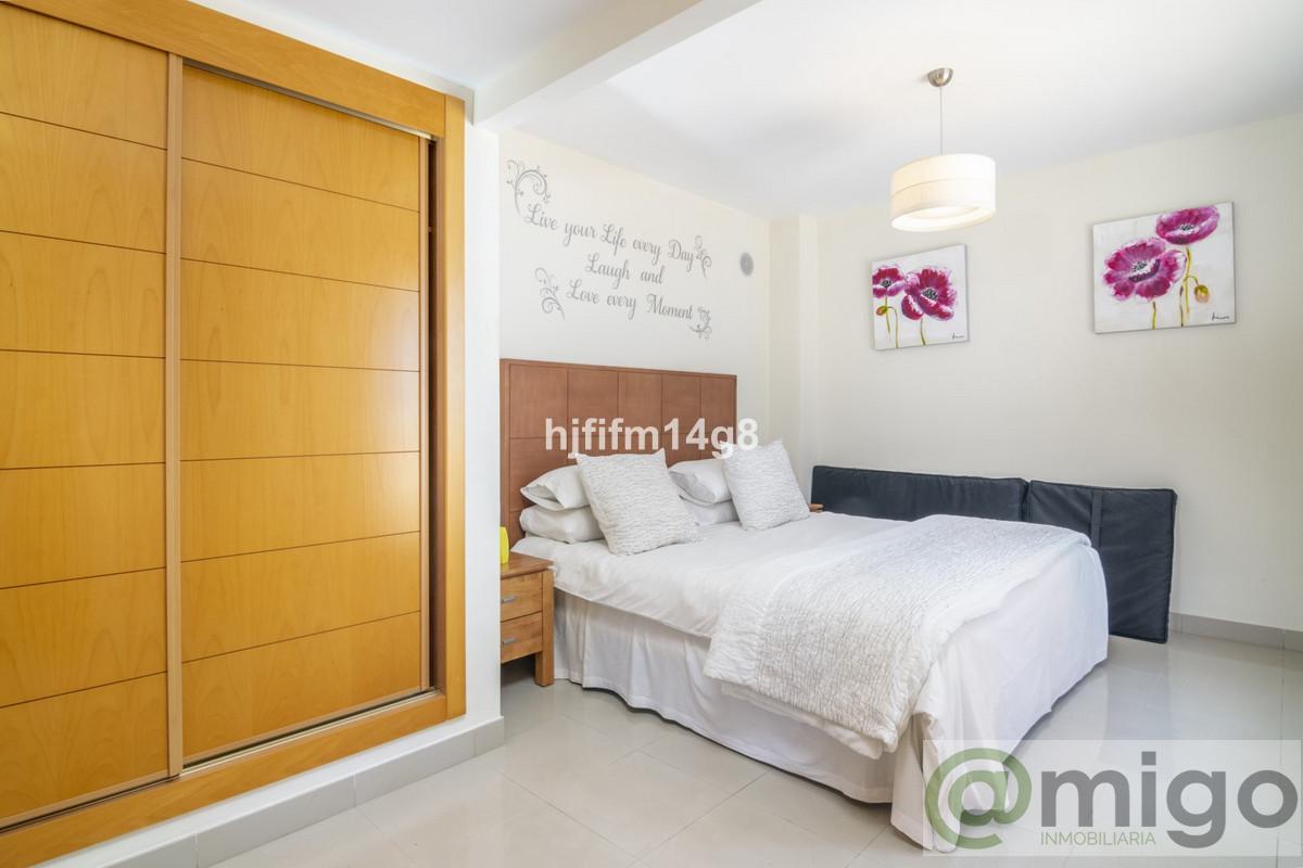 Venta de Ático en Estepona