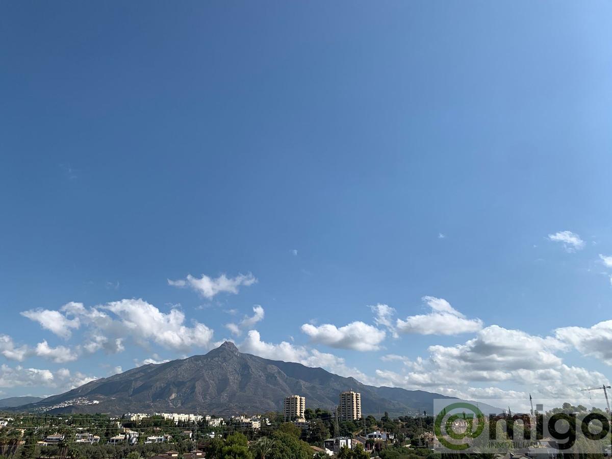 For sale of apartment in Marbella