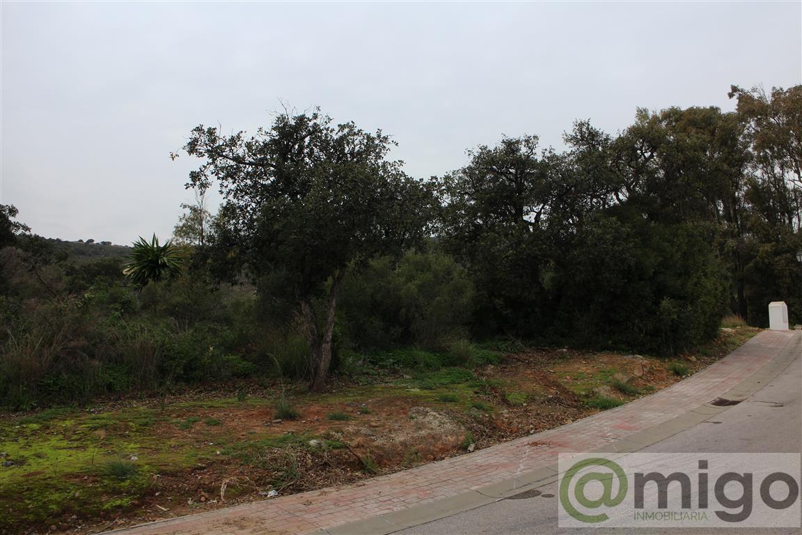 For sale of land in Manilva