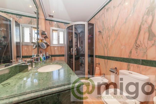 Venta de villa en El Padron