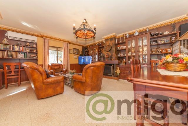 Venta de villa en El Padron