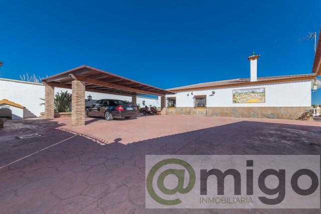 Venta de villa en El Padron