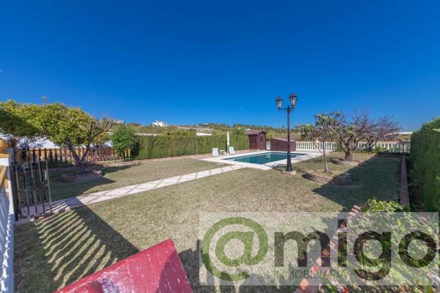 Venta de villa en El Padron