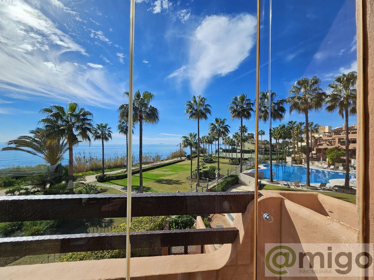 Продажа от

 Апартаменты на Estepona