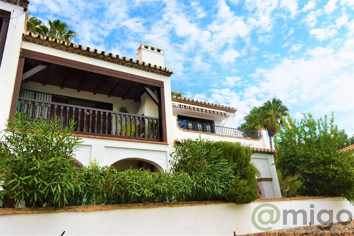 For sale of villa in Mijas