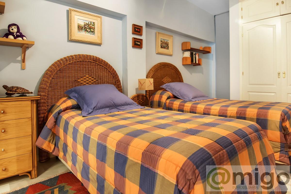 For sale of apartment in Marbella