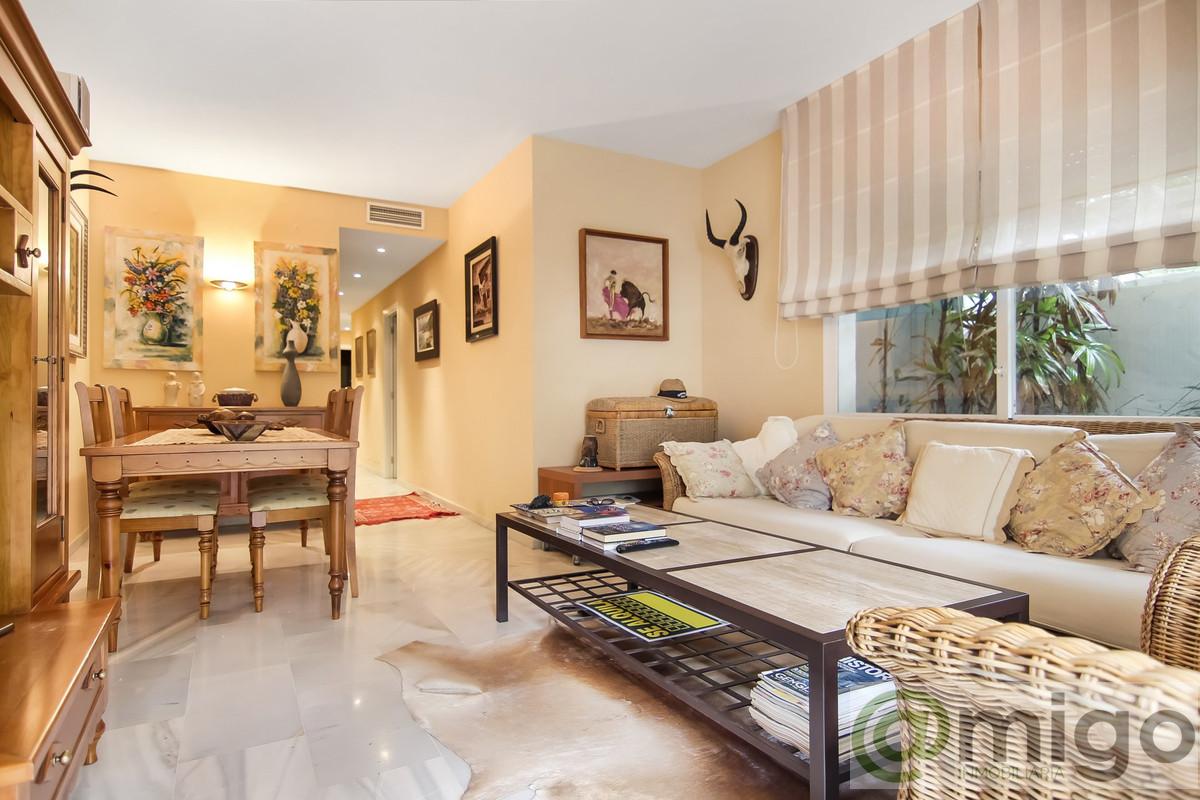For sale of apartment in Marbella