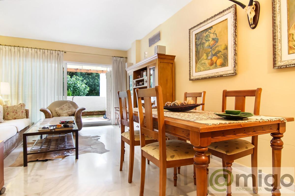 For sale of apartment in Marbella