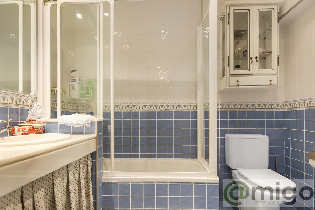 For sale of apartment in Marbella