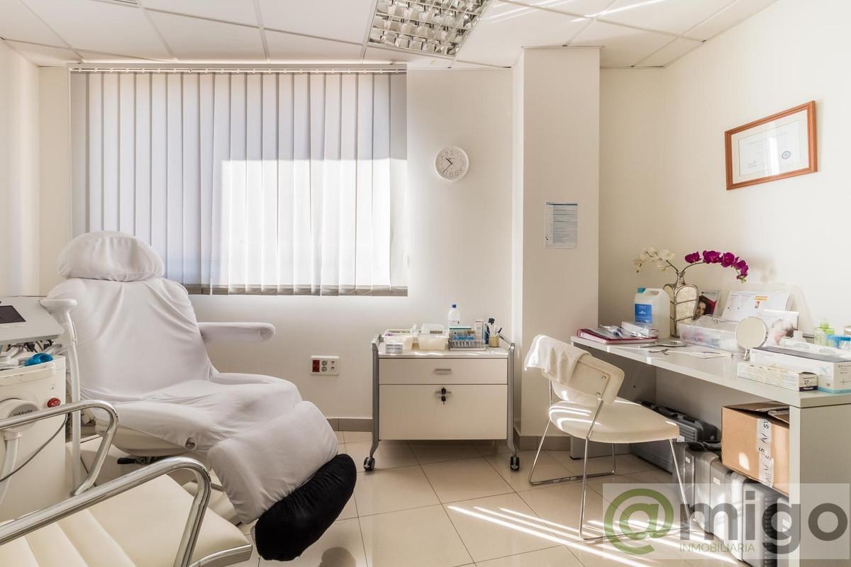 Venta de local en Marbella