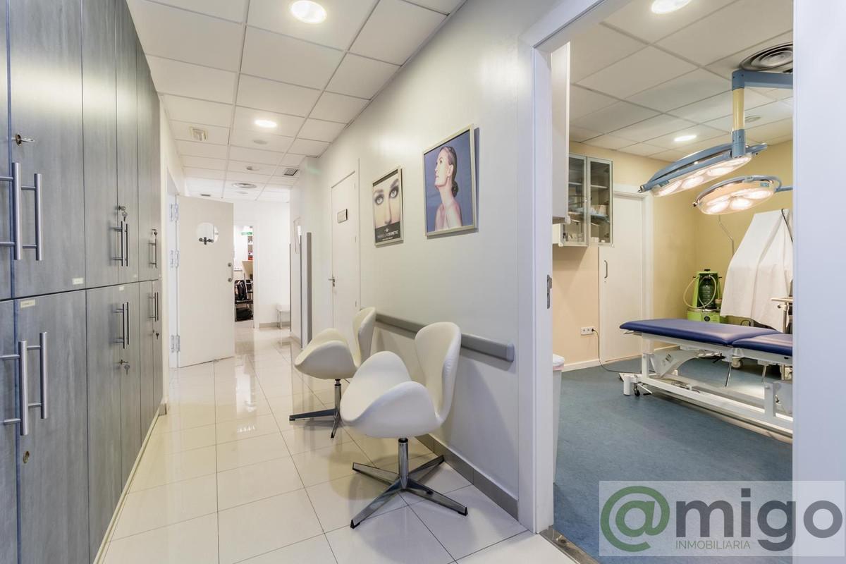 Venta de local en Marbella