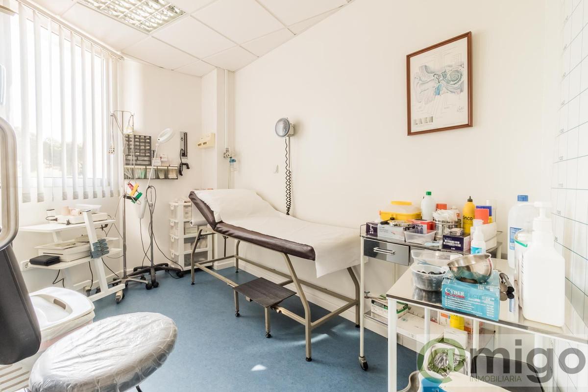 Venta de local en Marbella