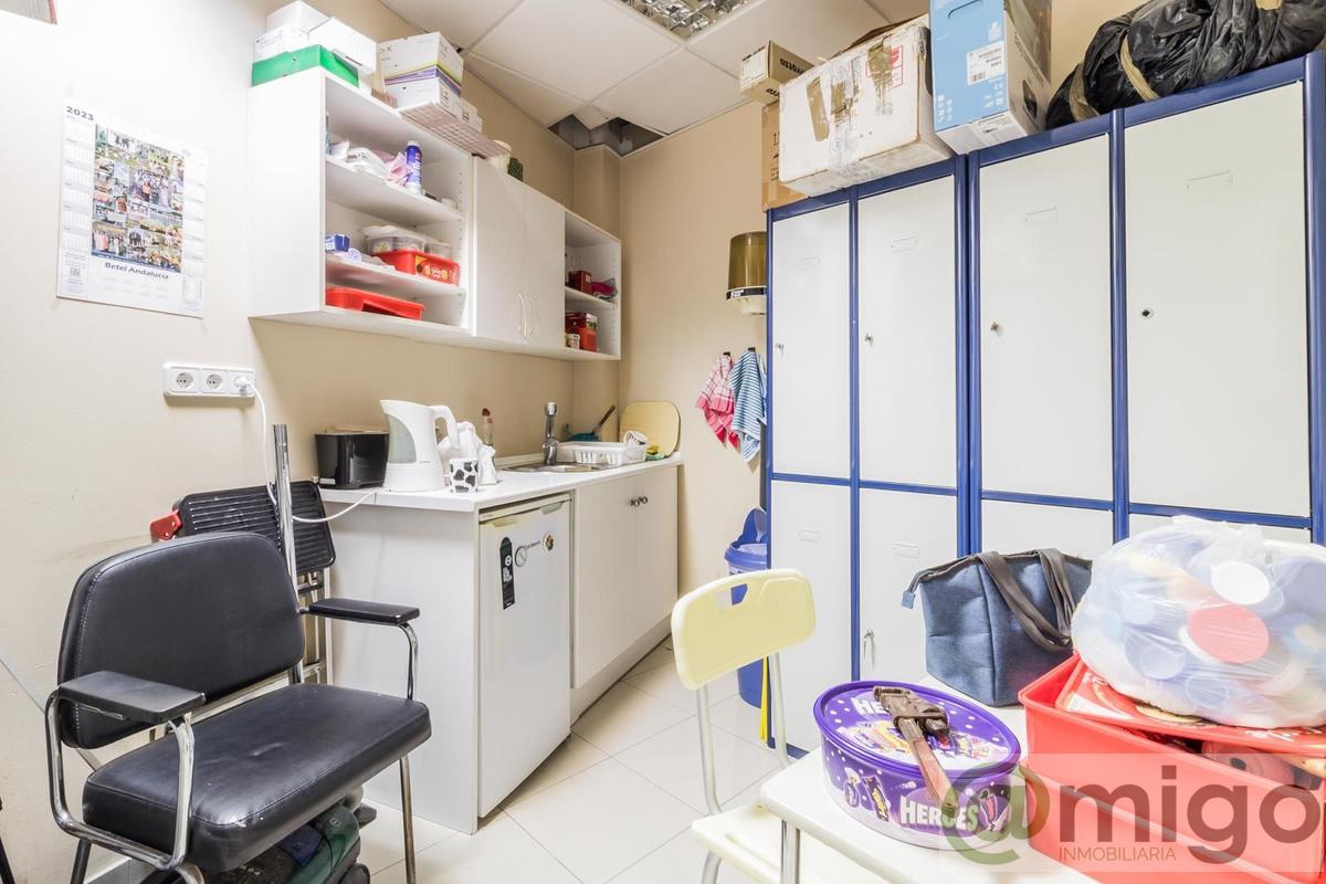 Venta de local en Marbella