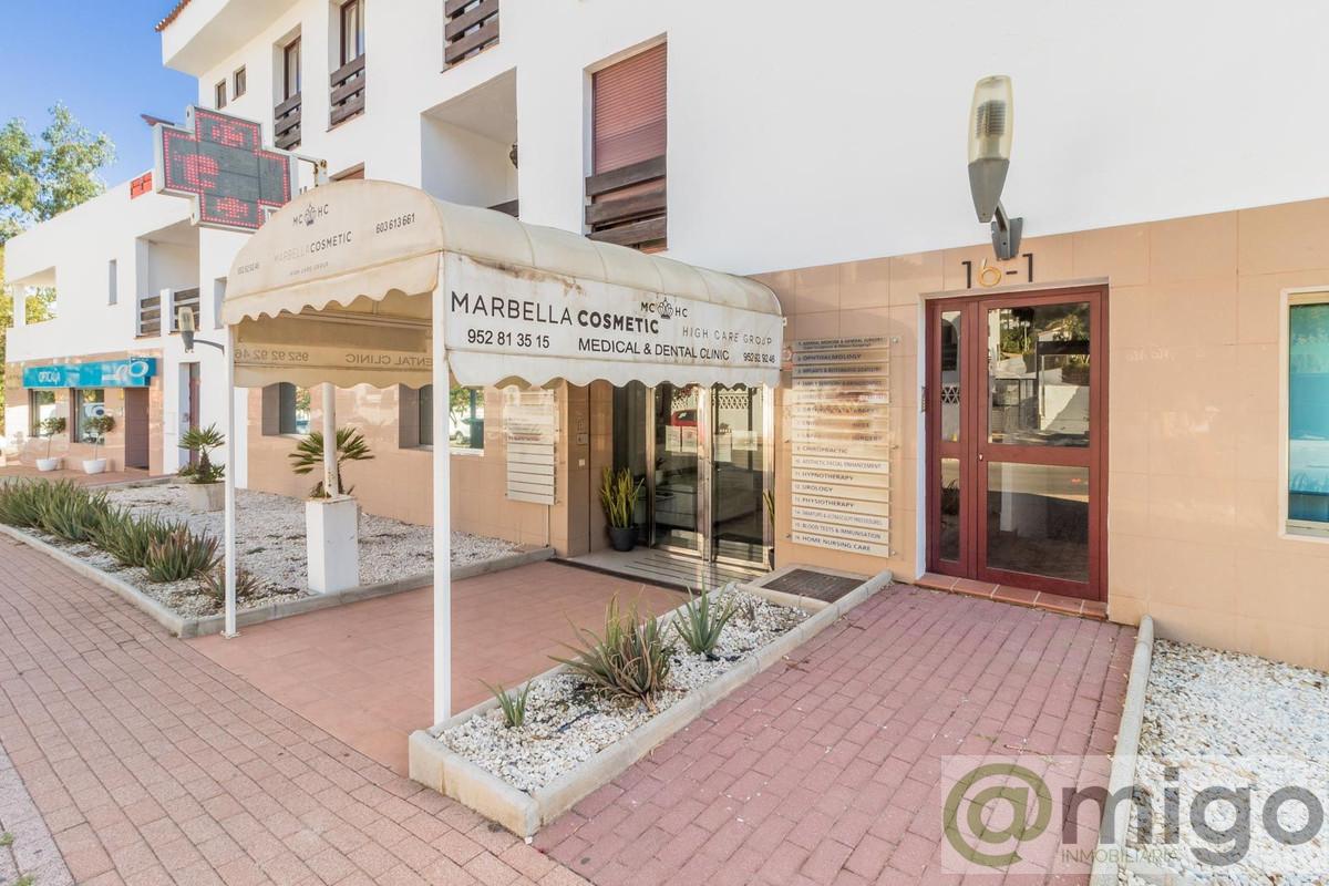 Venta de local en Marbella