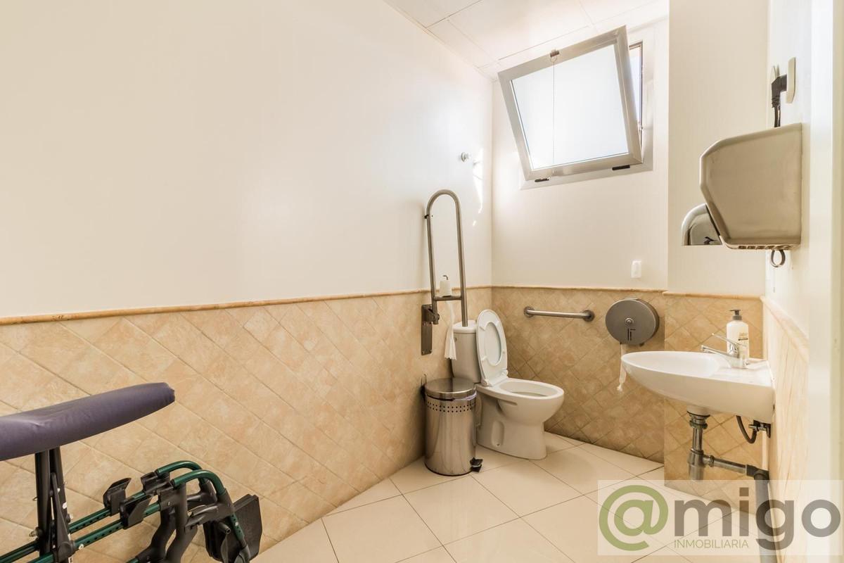 Venta de local en Marbella