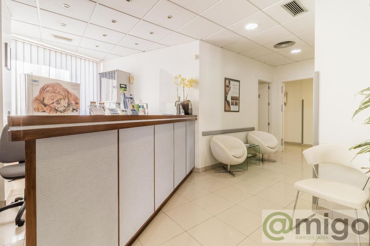 Venta de local en Marbella