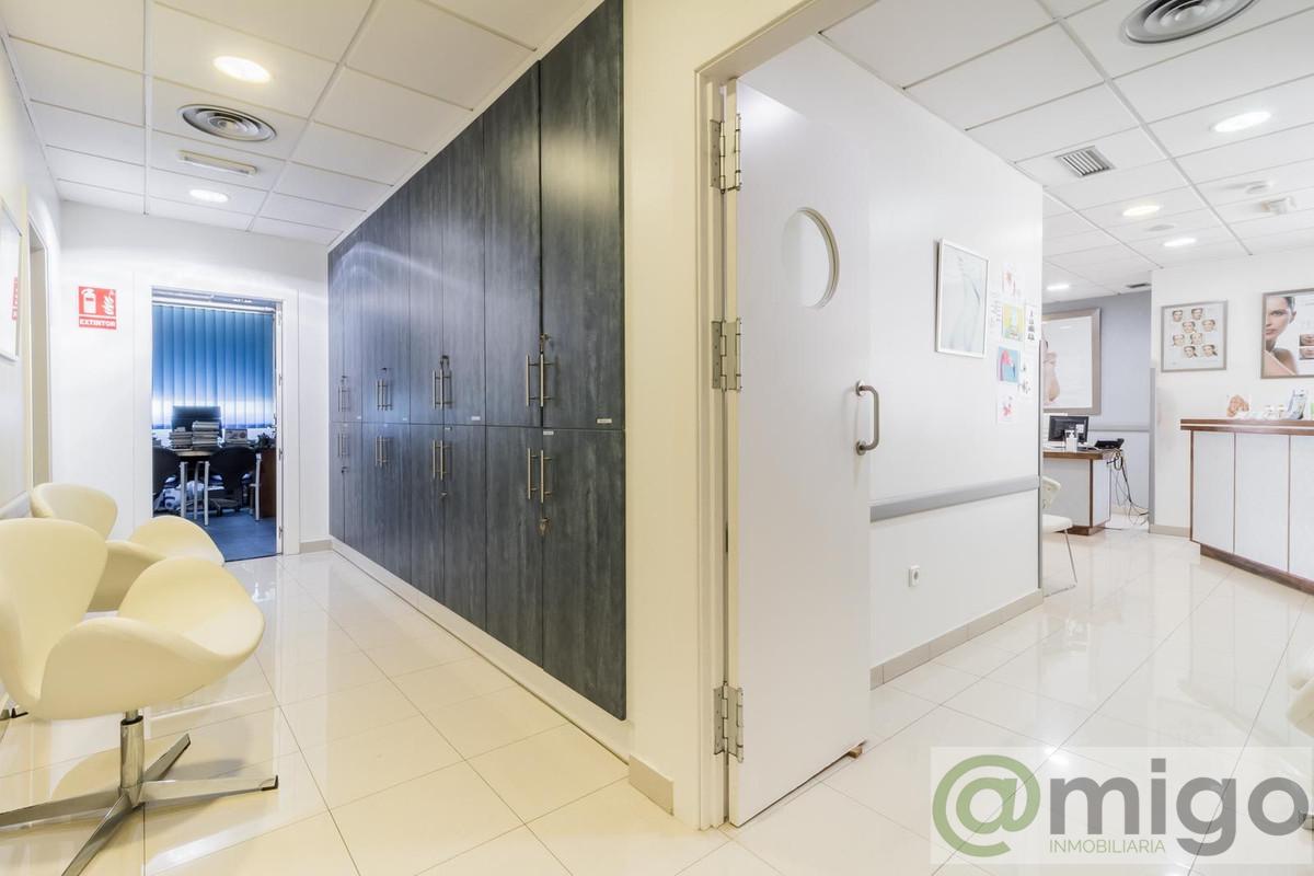 Venta de local en Marbella