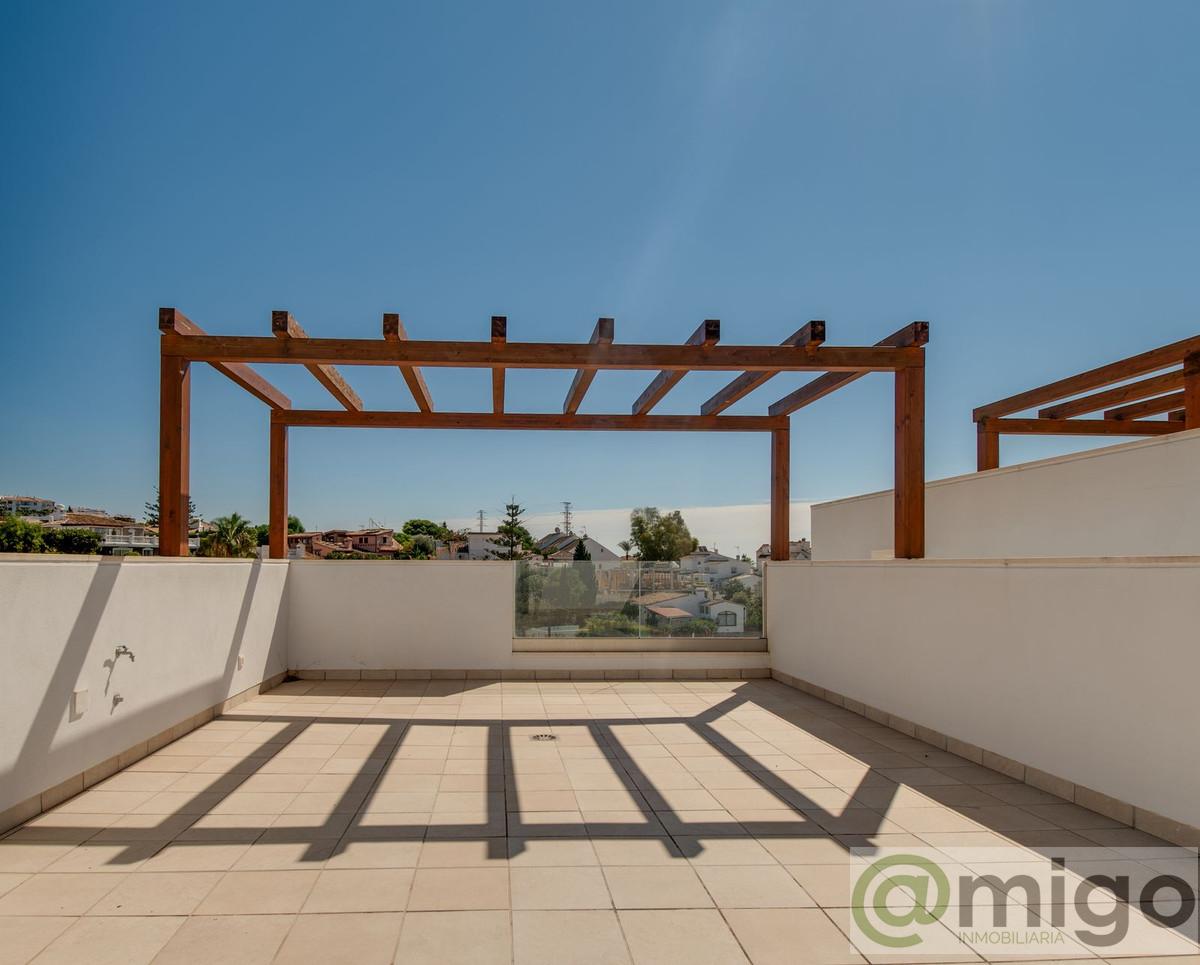 Venta de villa en Calahonda