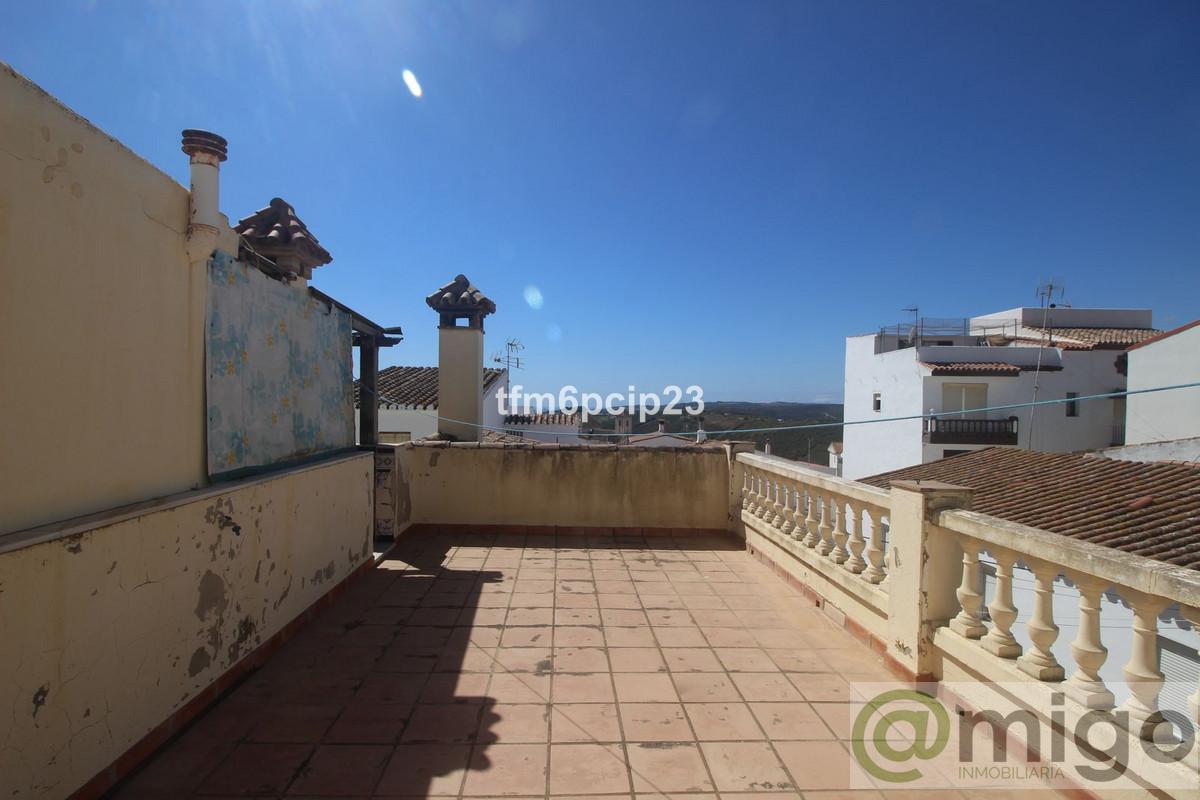 For sale of villa in Manilva