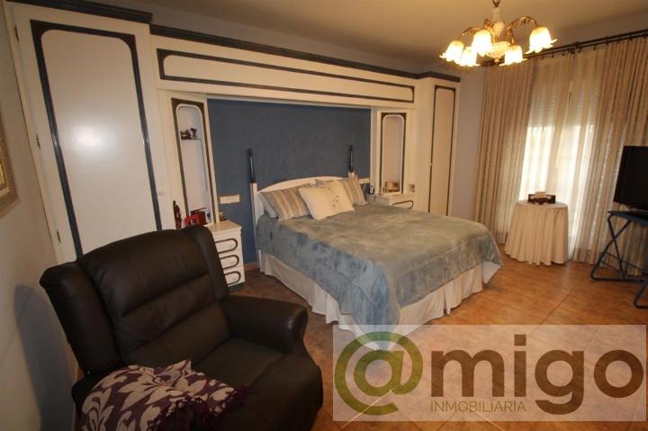 Venta de local comercial en Estepona