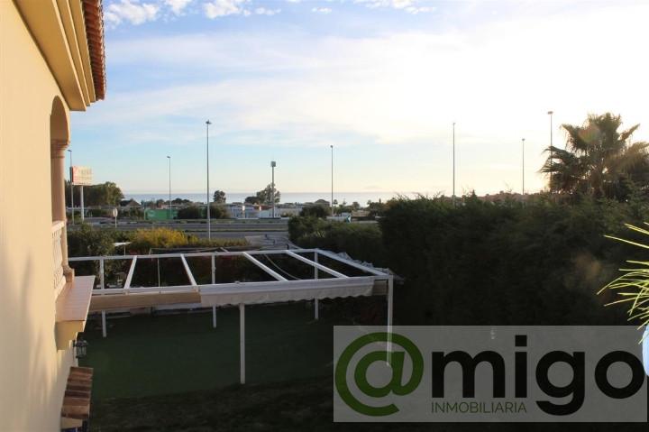Venta de local comercial en Estepona