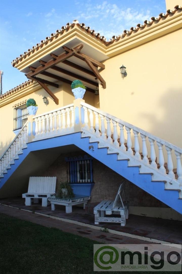 Venta de local comercial en Estepona