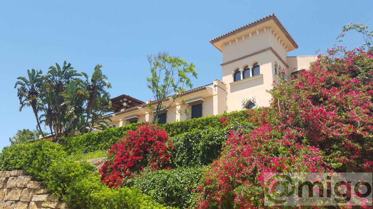 Venta de villa en Estepona