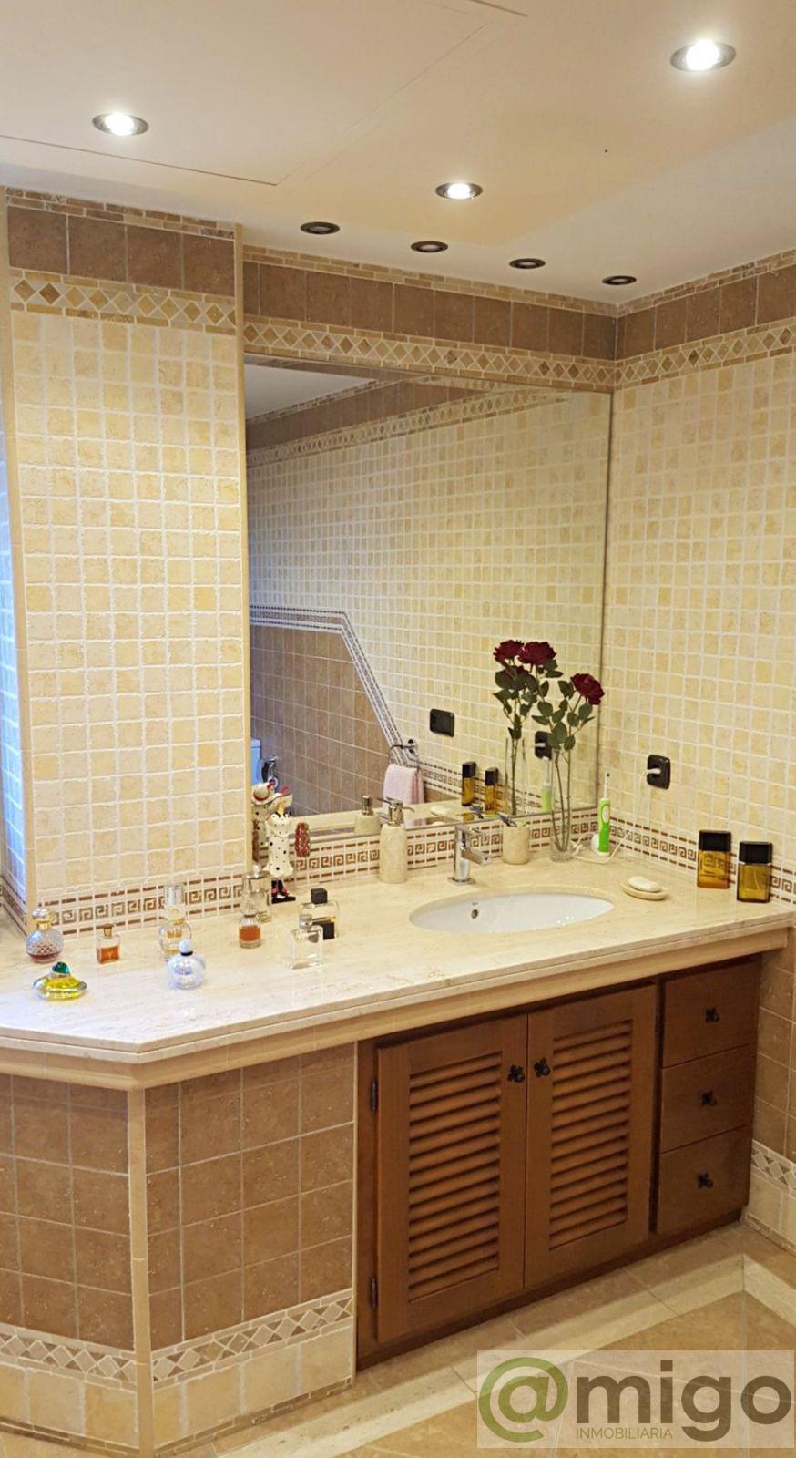 Venta de villa en Estepona