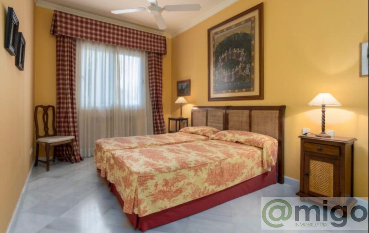 For sale of villa in Marbella