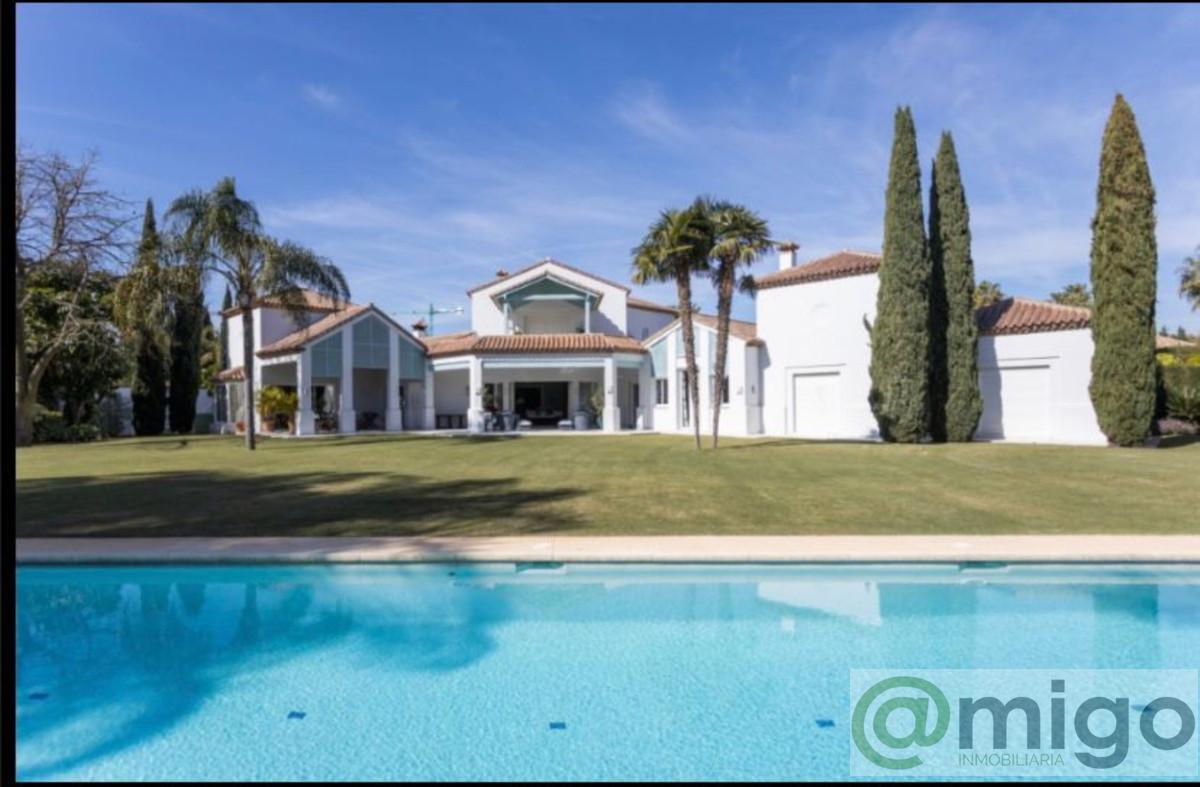 For sale of villa in Marbella