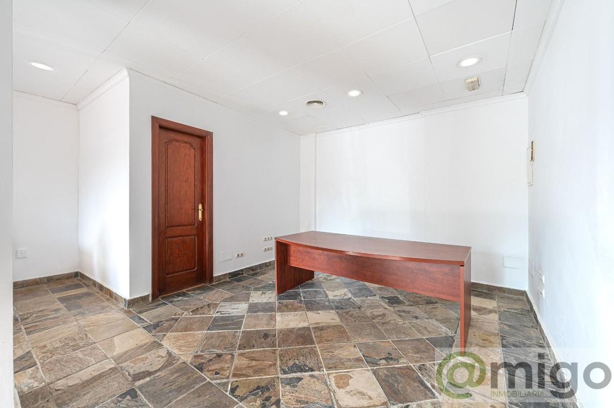 Venta de local en Marbella