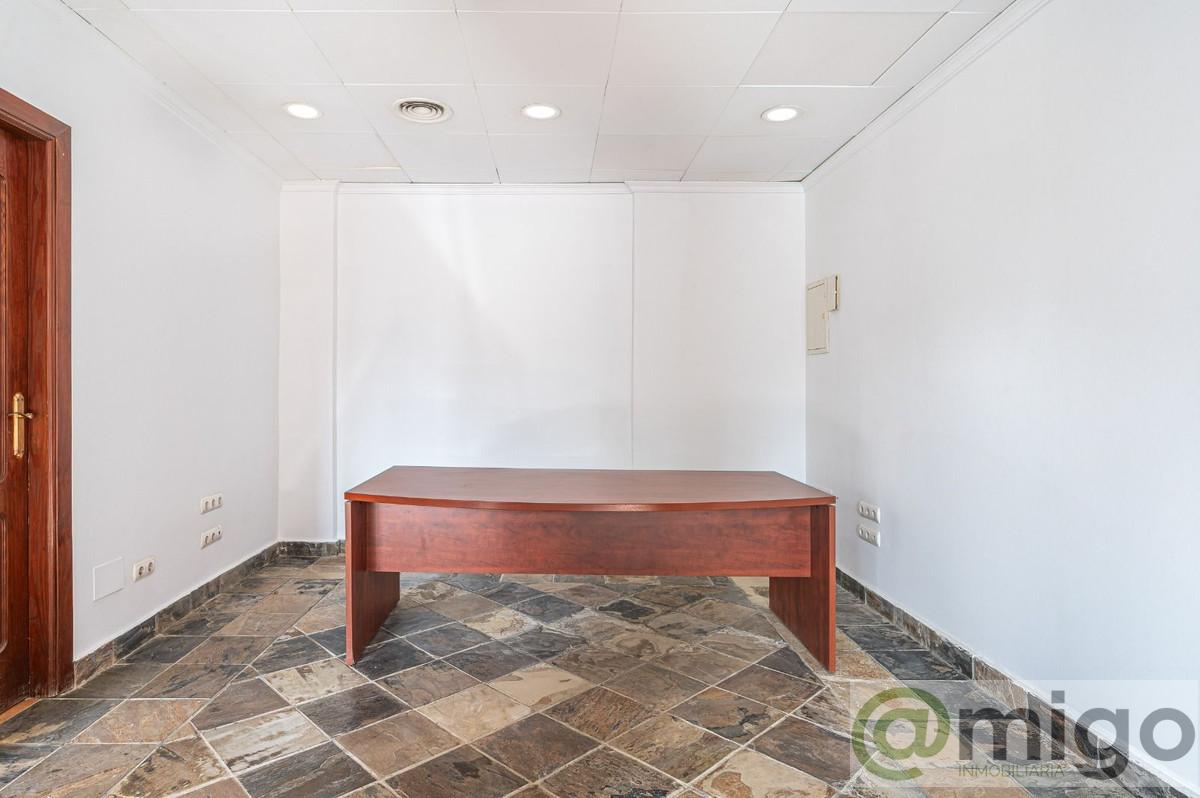 Venta de local en Marbella