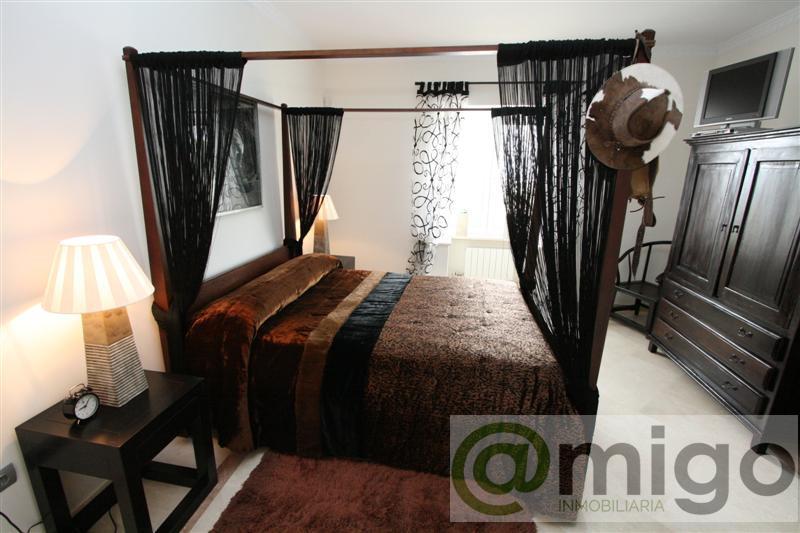For sale of villa in Mijas