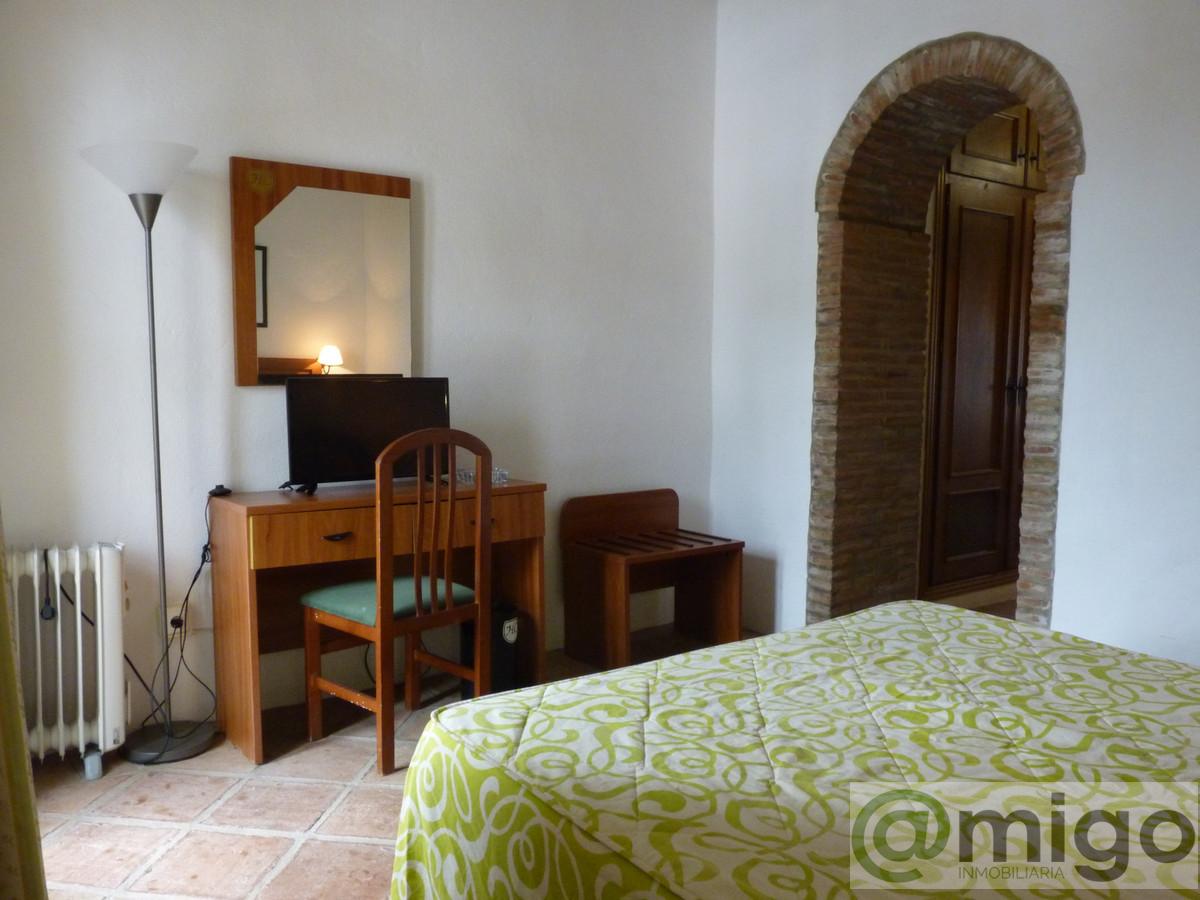 For sale of commercial in Casares Pueblo