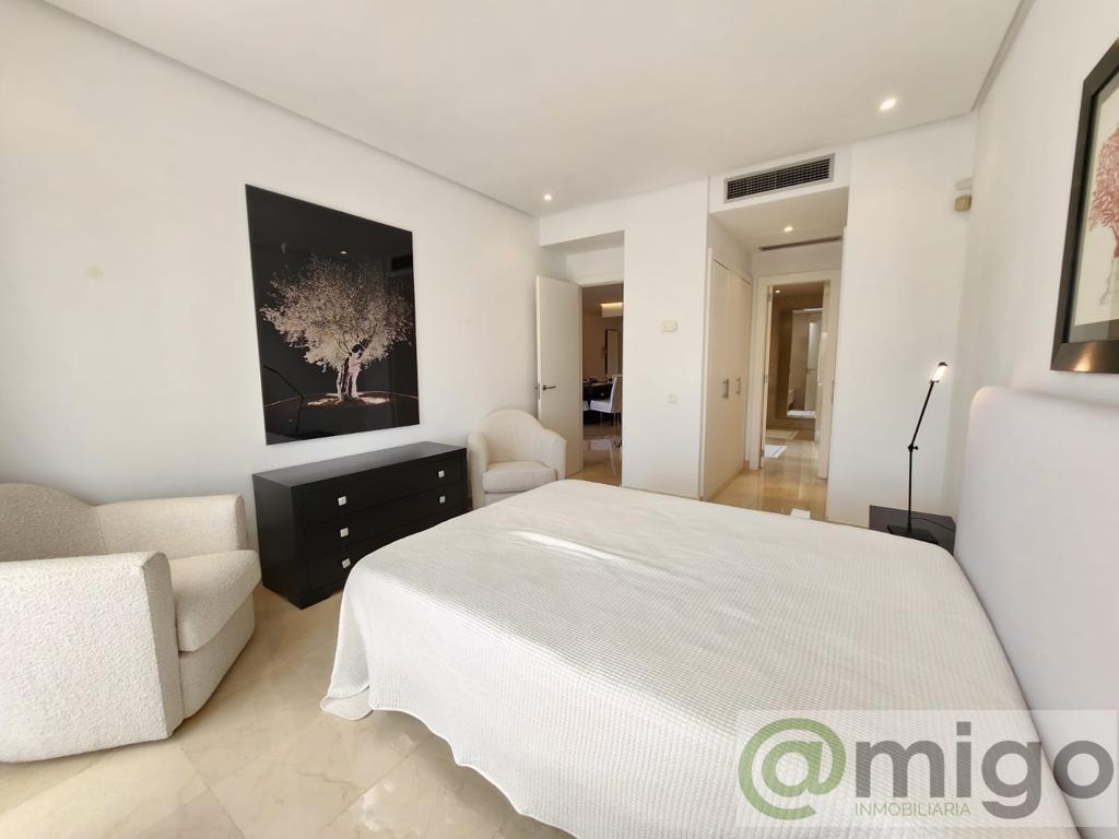 Venta de Ático en Estepona