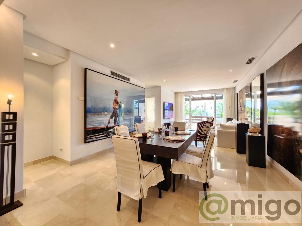 Venta de Ático en Estepona