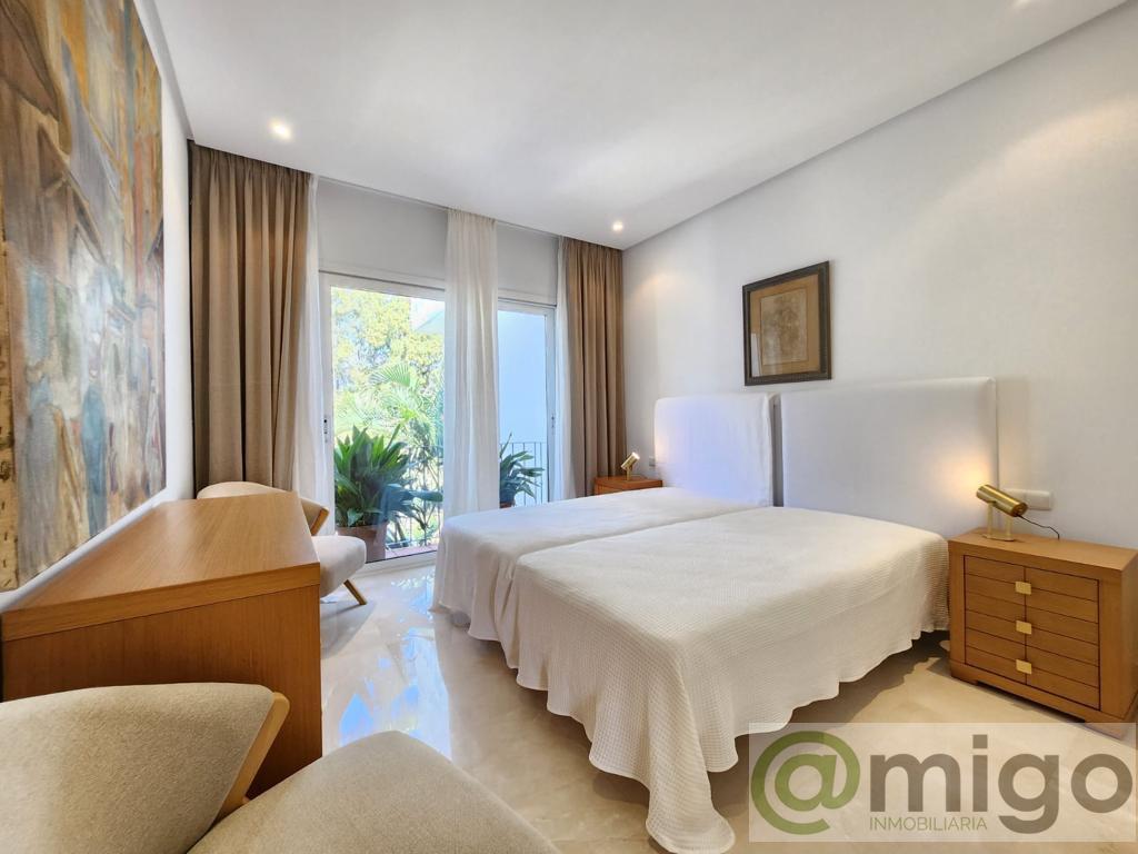 Venta de Ático en Estepona