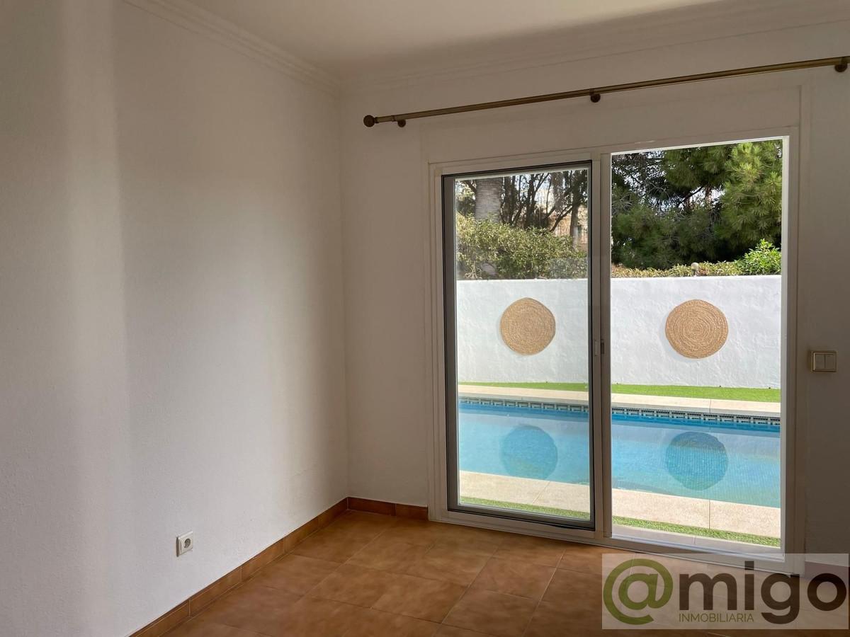 Venta de villa en Cerros del Aguila