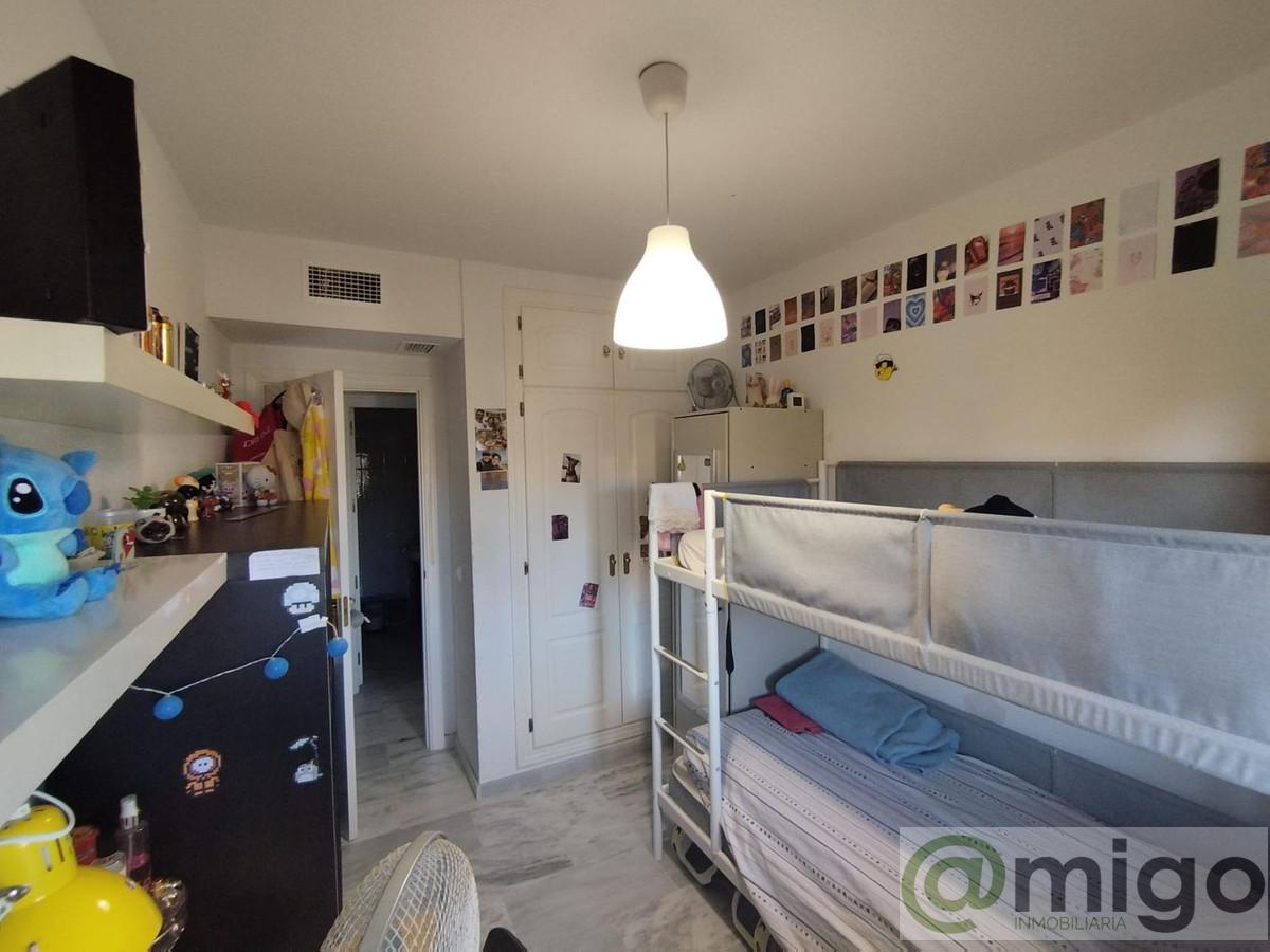 Venta de Ático en San Luis de Sabinillas