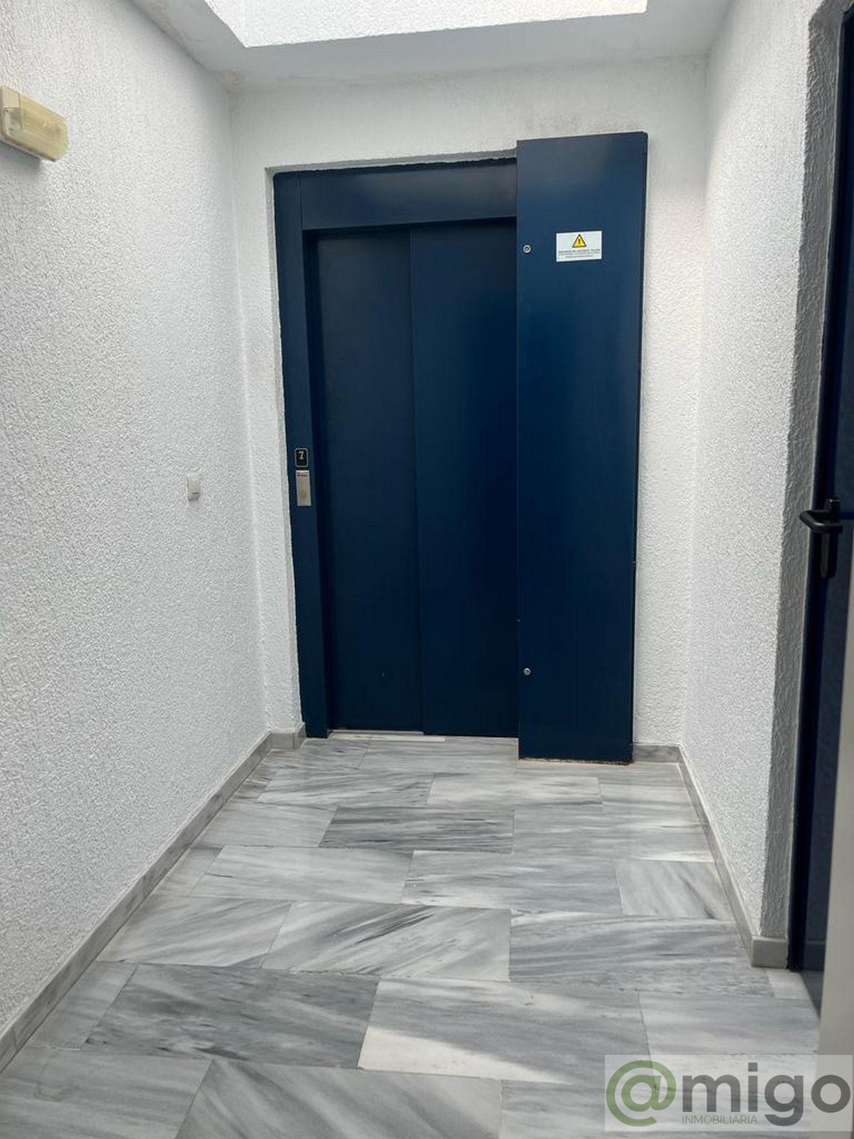 Venta de Ático en Estepona