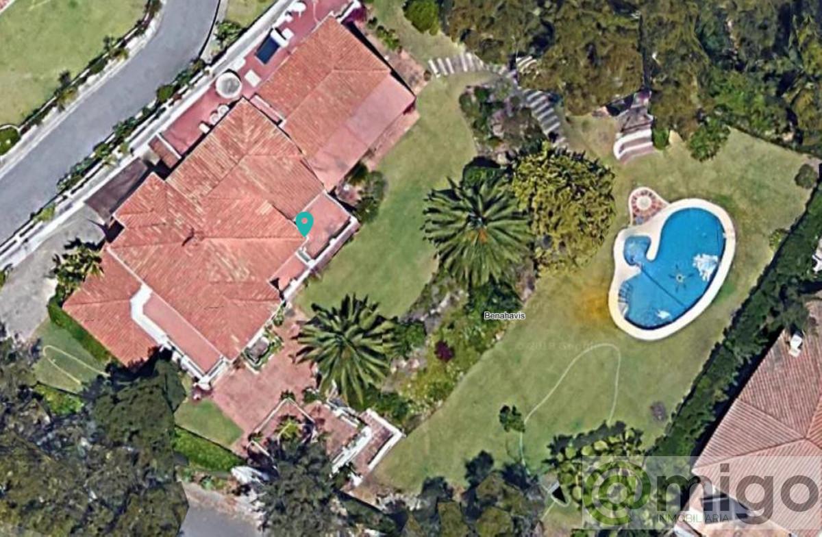 Продажа от

 Виллa на Marbella