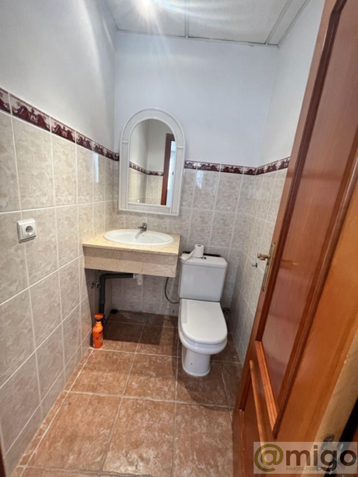 Venta de local en Marbella