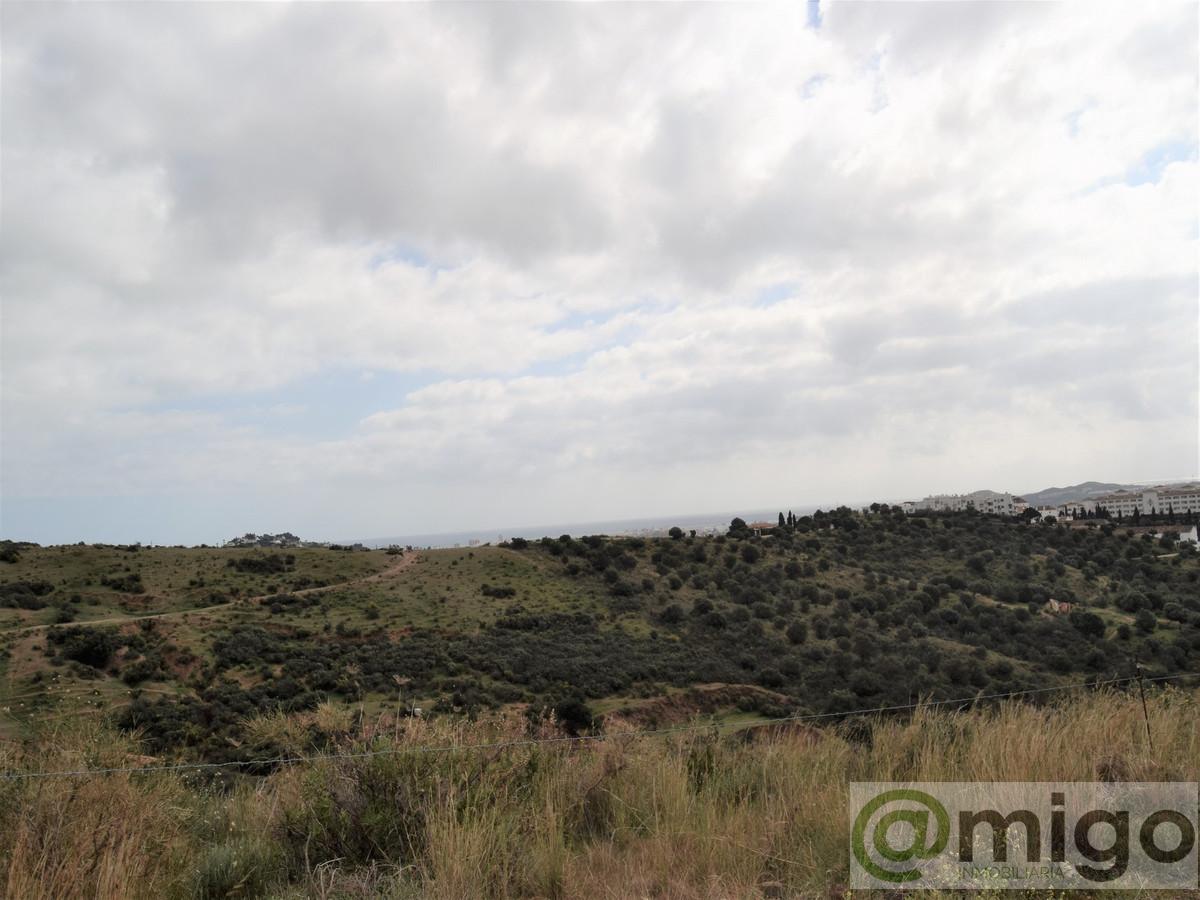 For sale of land in Mijas Costa