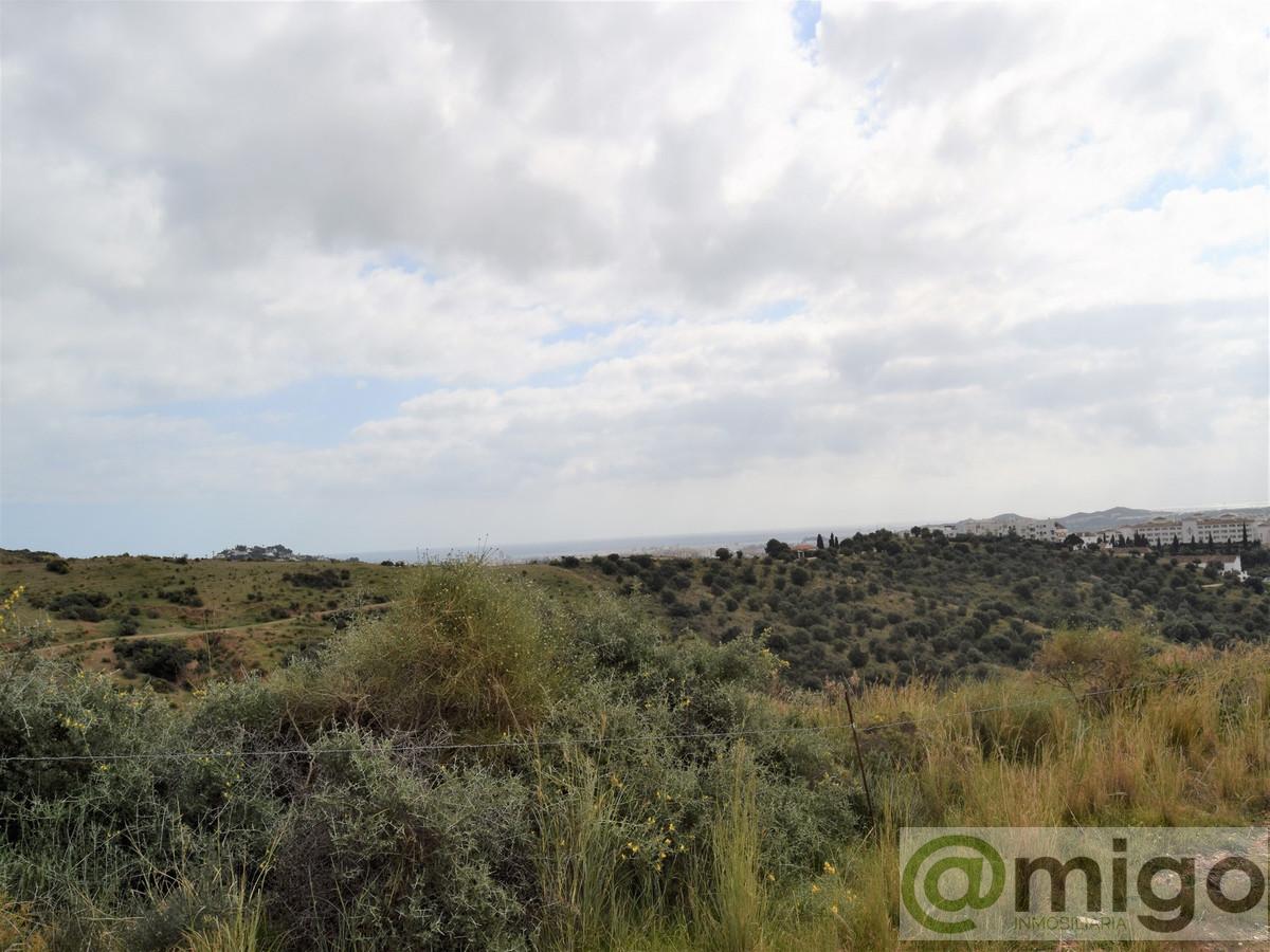 For sale of land in Mijas Costa