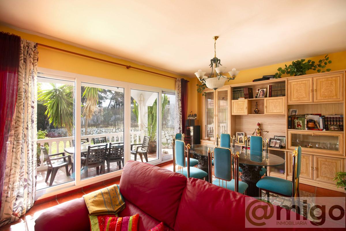 For sale of villa in Marbella