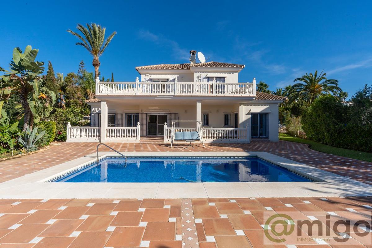For sale of villa in Marbesa