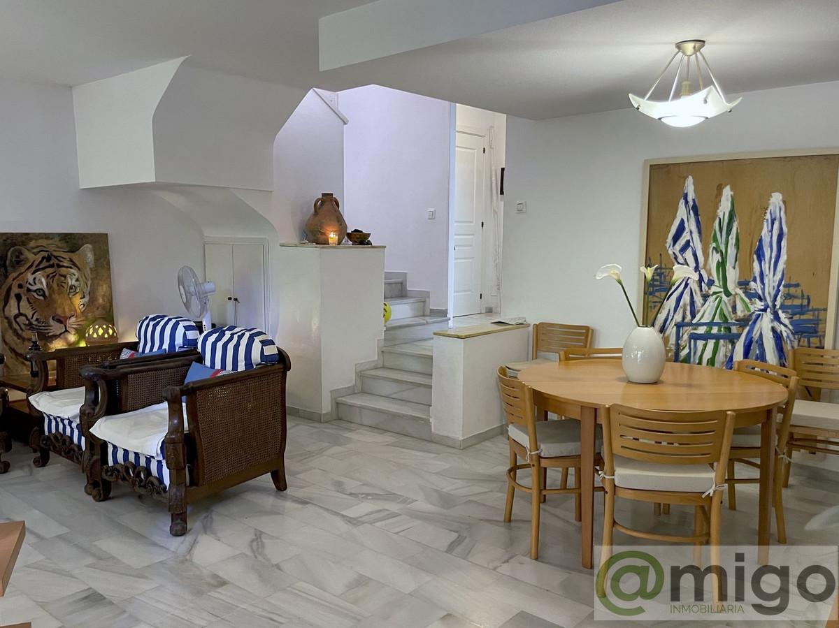 Venta de villa en Casares Playa