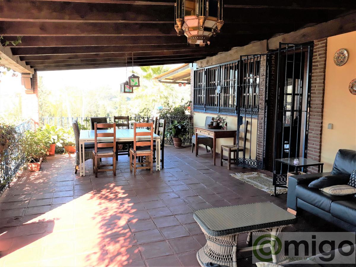 Venta de villa en Estepona