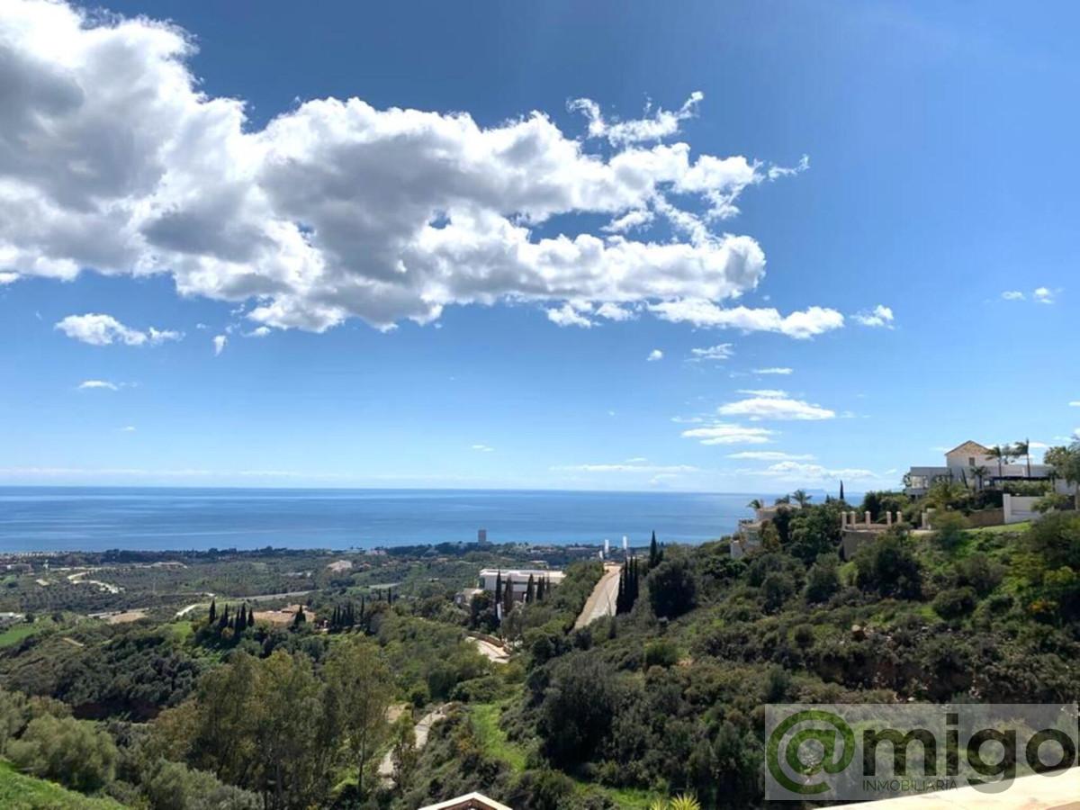Продажа от

 Пентхаус на Marbella