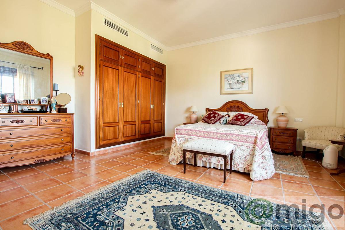 Venta de villa en Estepona